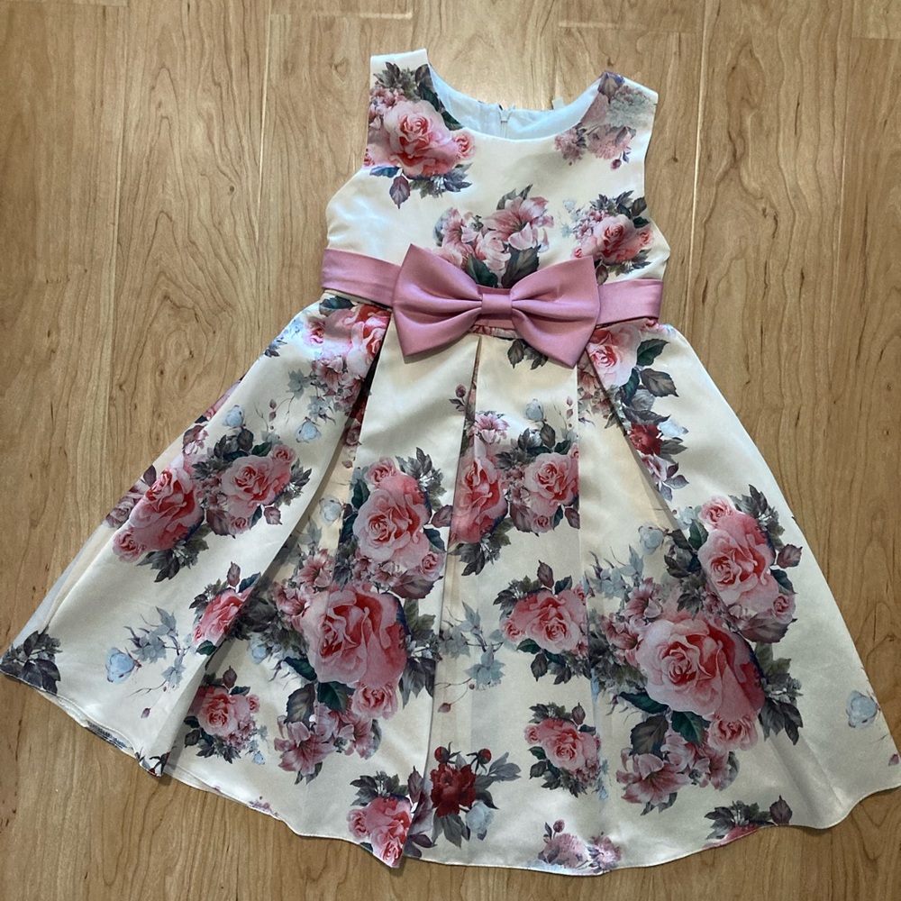 BESZANA Princess Bow Casual Print Design Girl Dress Sleeveless Dress Size 7 Used